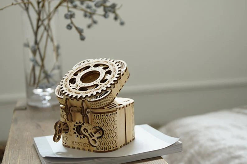 Schatzkiste aus Holz